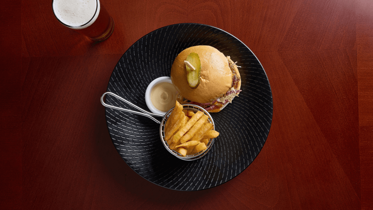 Dine BNE City lunch at Walnut